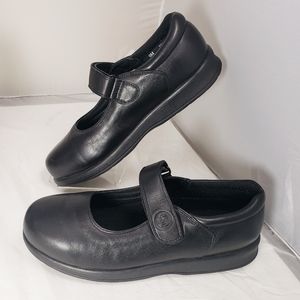 Dr Zen Therapeutic Shoes